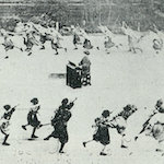小學校に於ける體操(その二) 行進遊<br>Marching game at Midori Primary School<br>Source: 兒童の衛生, 1921